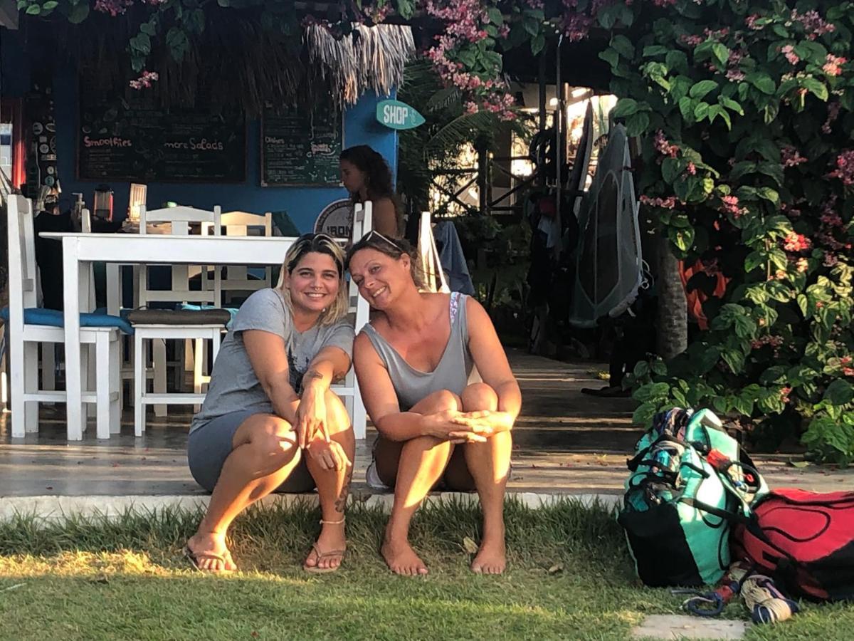 The Spot - Beachfront Sports Pousada イカライー エクステリア 写真