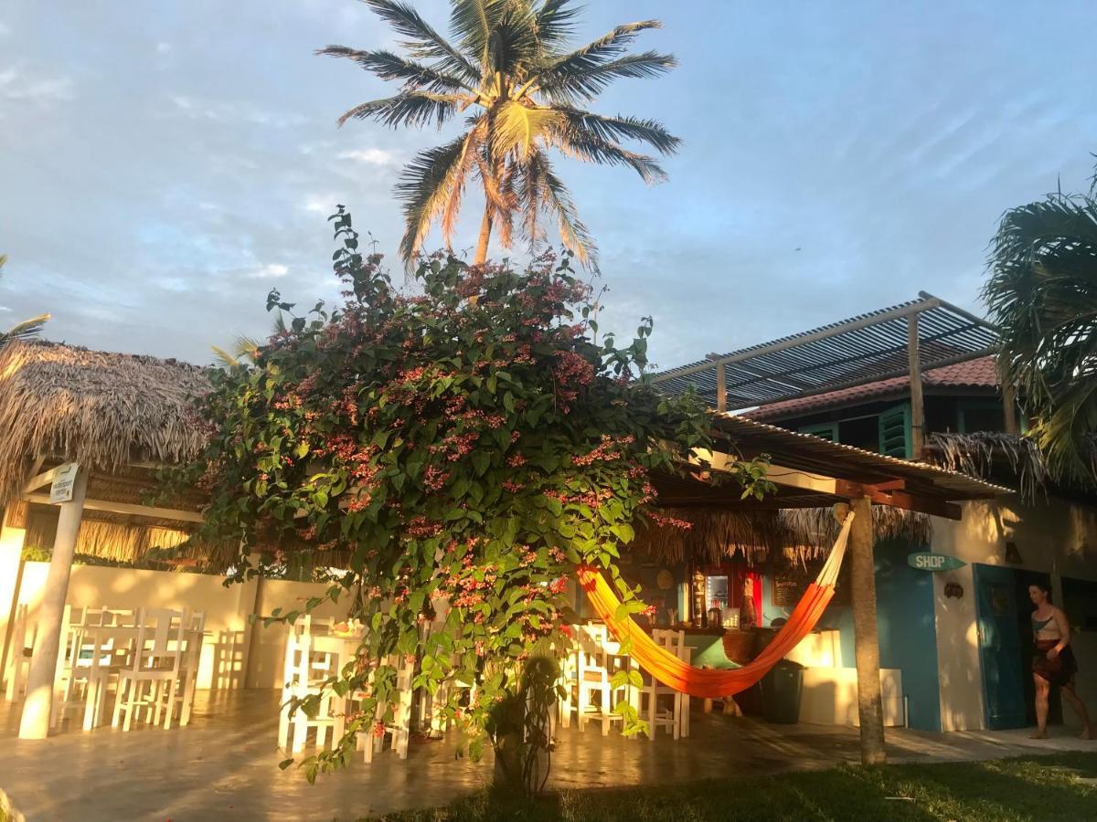 The Spot - Beachfront Sports Pousada イカライー エクステリア 写真